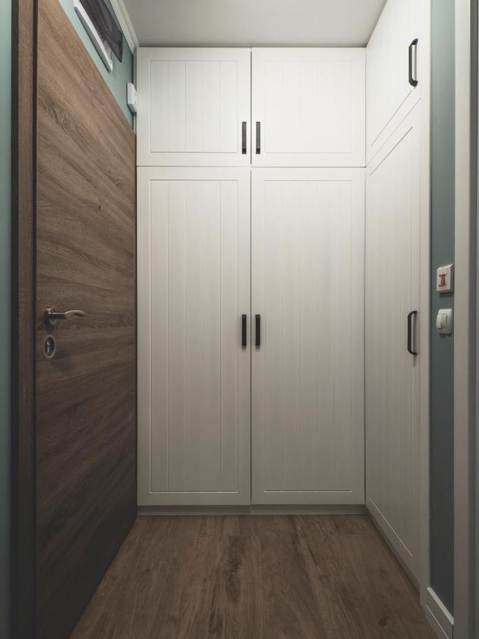 Apartment Stylish 1bd - Free Private Garage